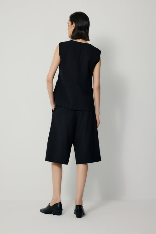 color:NOIR