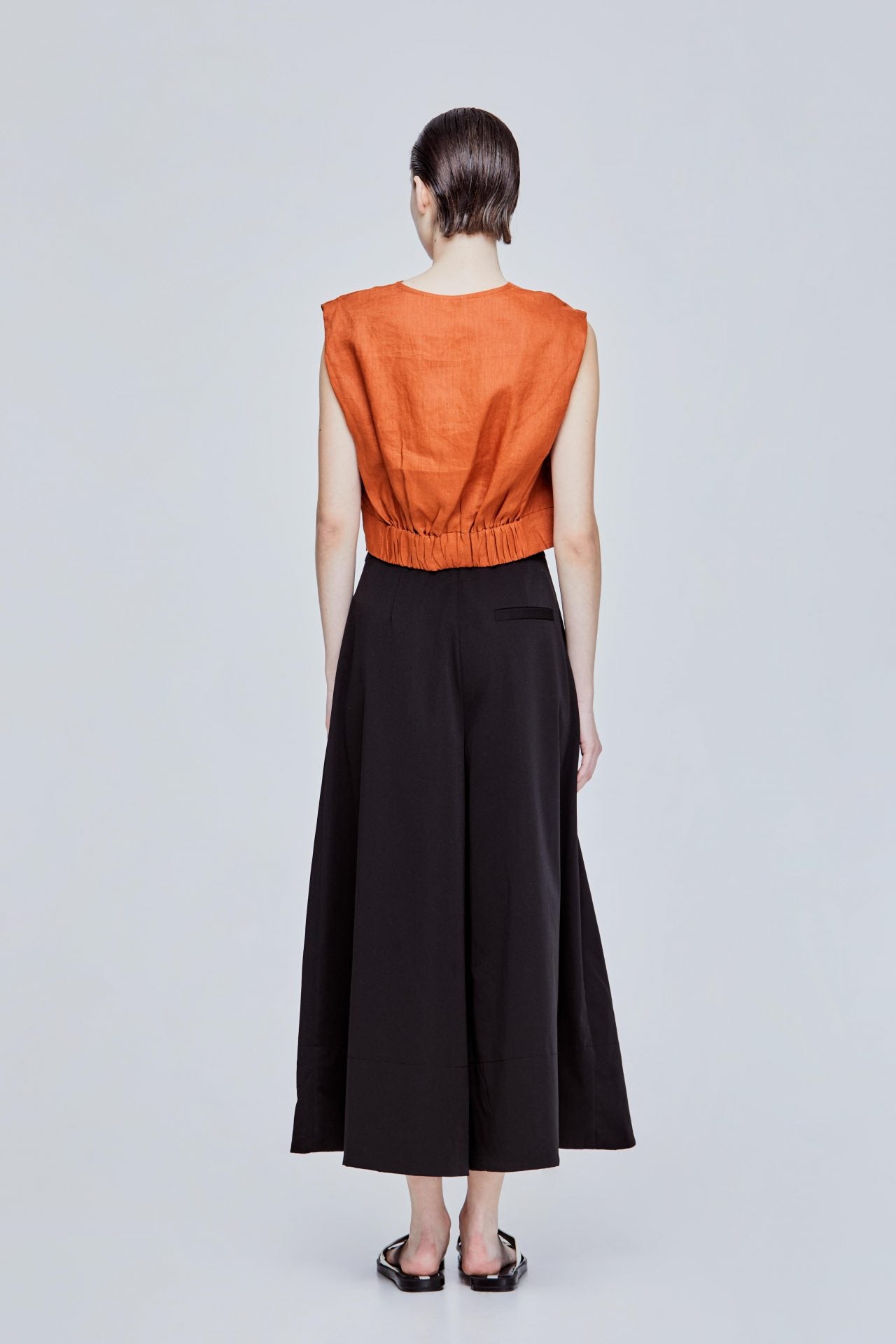 color:CAMEL